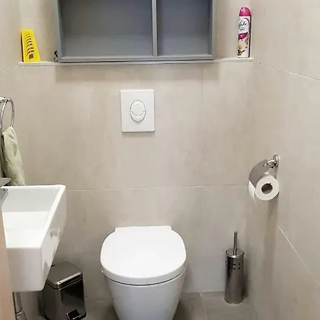 דירה Lela 106 בלטונללה
